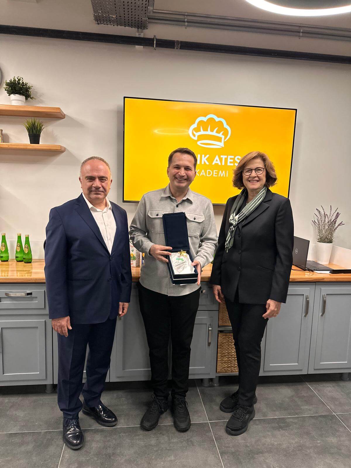 Kısık Ateş Akademi Pınar Mutfağı'nda Uzman Şeflerini Ağırladı!